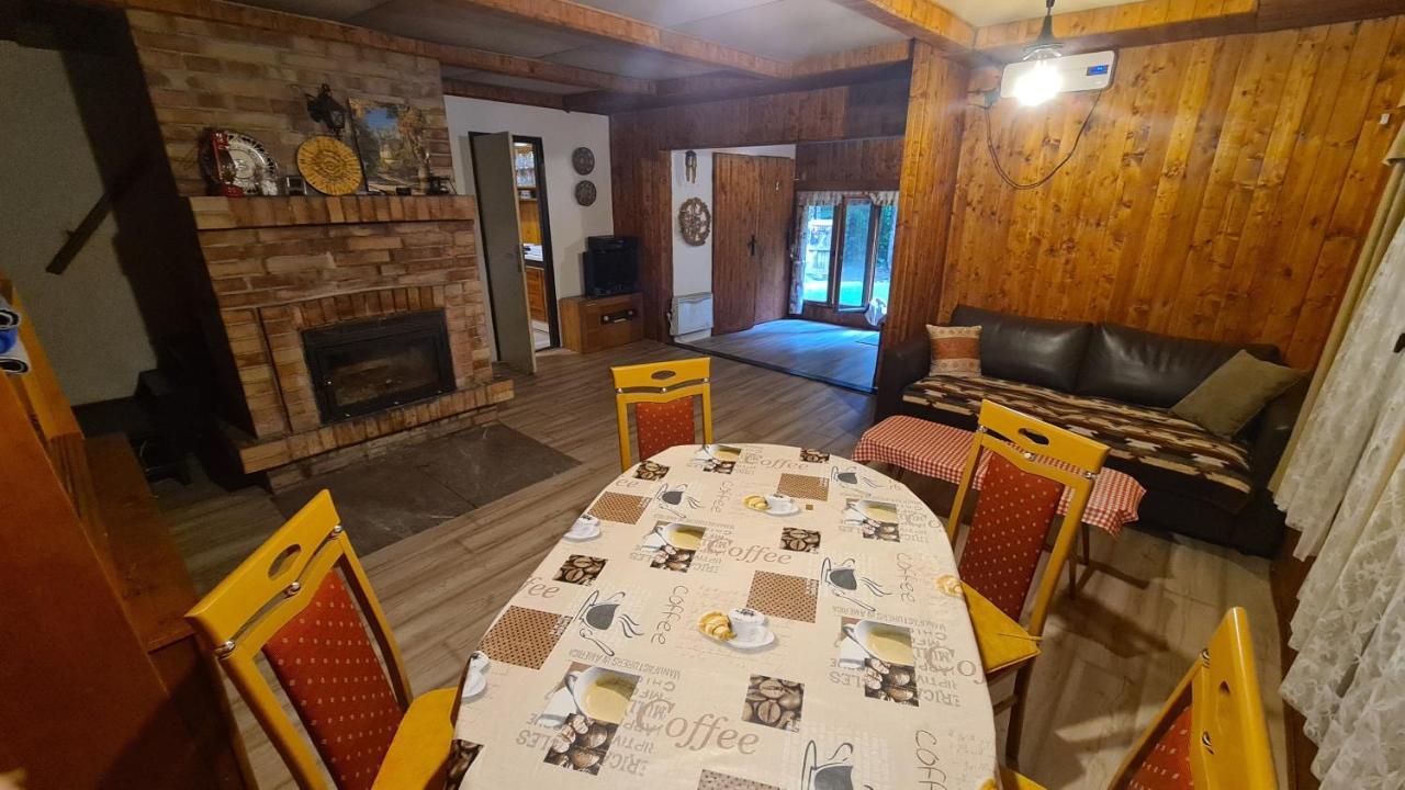 Slovak Cottage Near Bratislava In The Heart Of The Carpathians Modra Eksteriør bilde